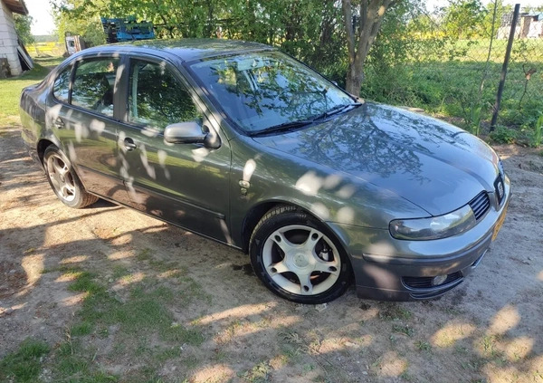 Volvo S60 cena 3000 przebieg: 280000, rok produkcji 2004 z Poniatowa małe 277